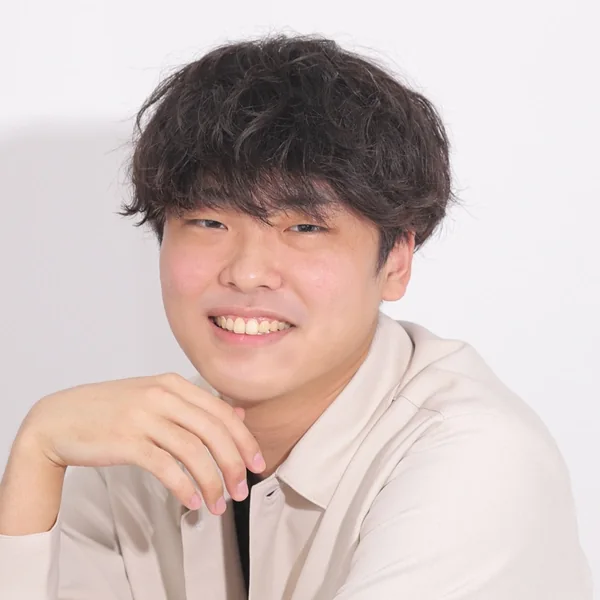 You, a model in the existing Japanese talent roster