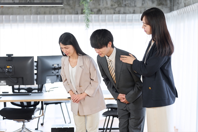 Bowing position being taught